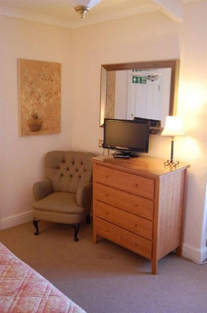 Cheshire Hospitality Ltd T\/A Lennox Lea Studios & Apartments Sale Ngoại thất bức ảnh