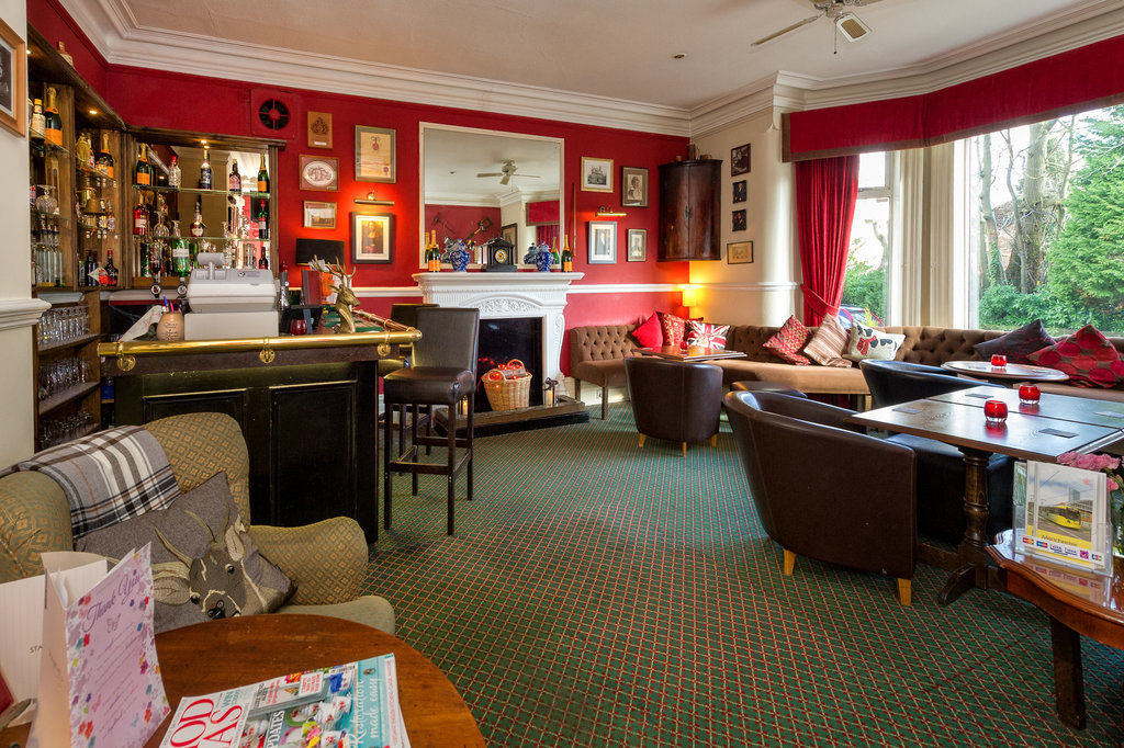 Cheshire Hospitality Ltd T\/A Lennox Lea Studios & Apartments Sale Ngoại thất bức ảnh